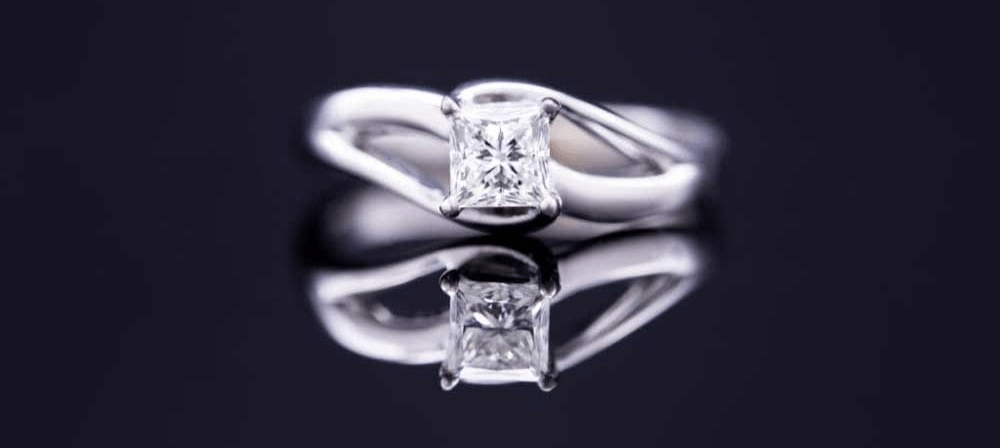 talla de piedras preciosas y gemas
