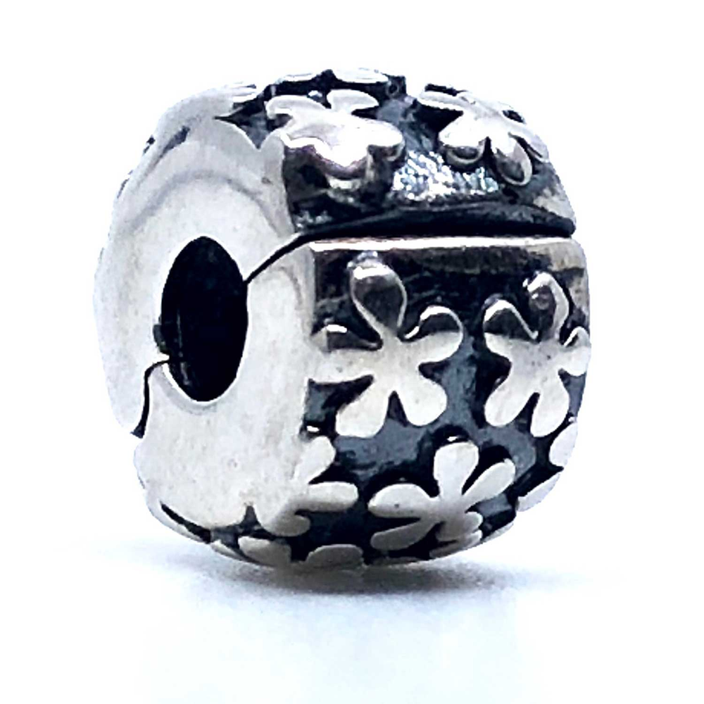 charm de clip para la pulsera de la marca Pandora