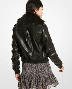 chaqueta de piel michael kors negra mf2209m6lb