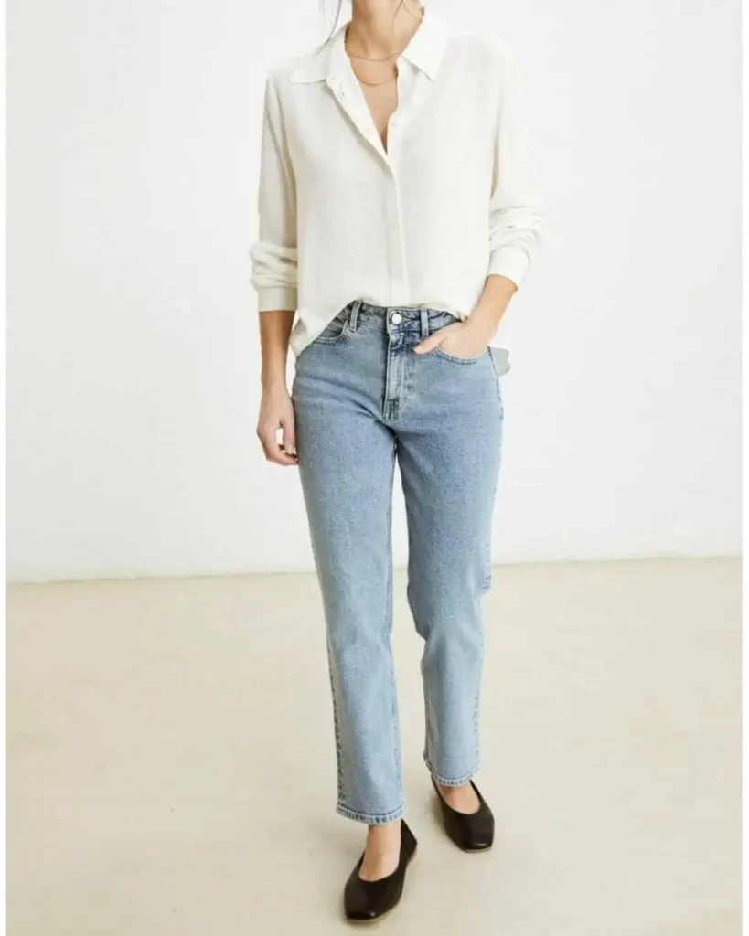 pantalon largo vaquero mujer camisa blanca