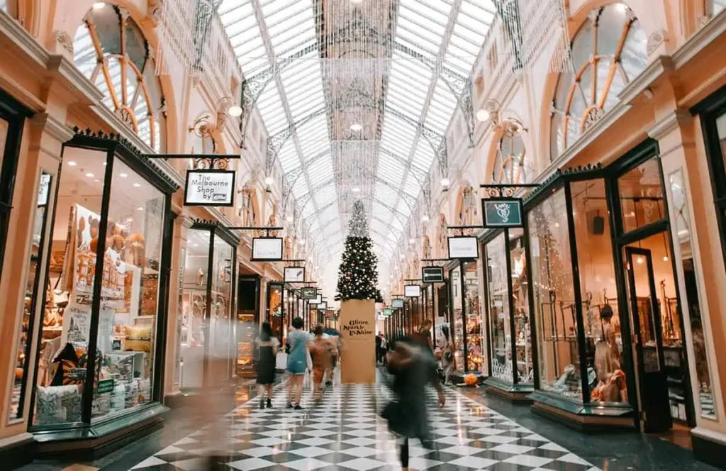 interior centro comercial